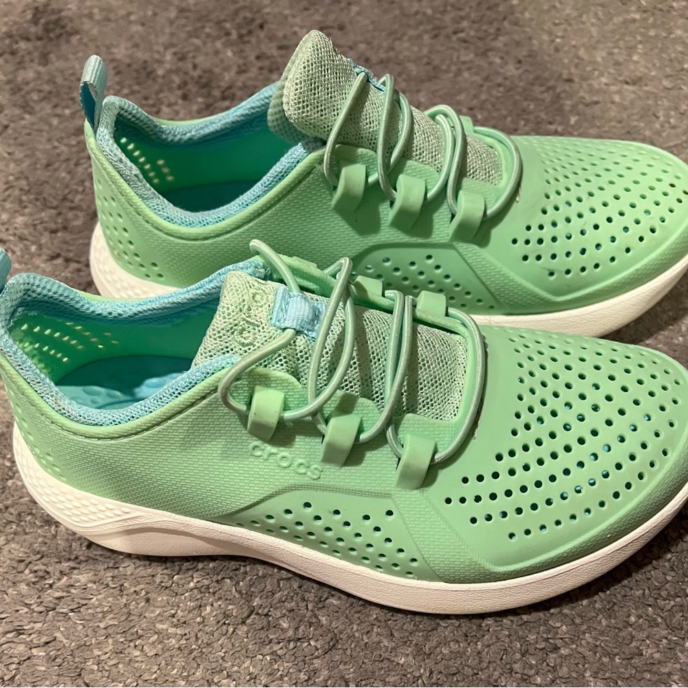 CROCS LITERIDE PACER KIDS MINT GREEN SLIP ON SNEAKER TENNIS SHOES C13 WASHABLE